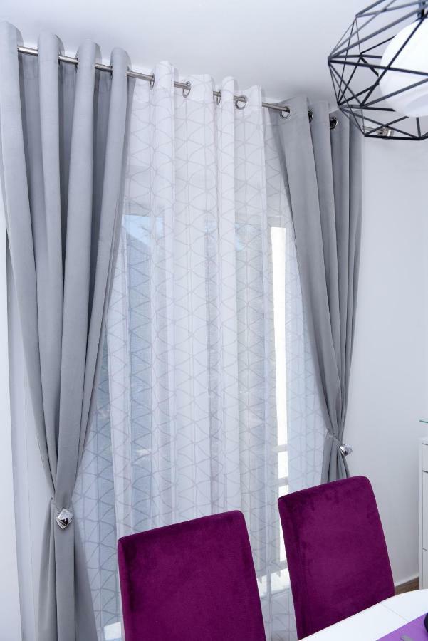 Lux Apartman Casablanca ปลูชิเน ภายนอก รูปภาพ